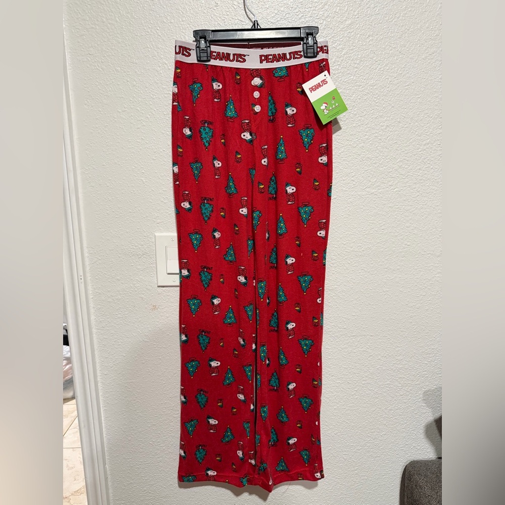 Peanuts Red Pajama Bottoms with Snoopy and Tree Print